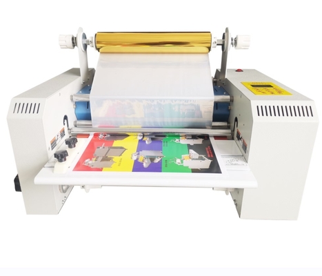 0-3M/Min ロールラミネート機械 オフィス スクール 印刷店 デジタル ホットフォイル スタンプリング マシン